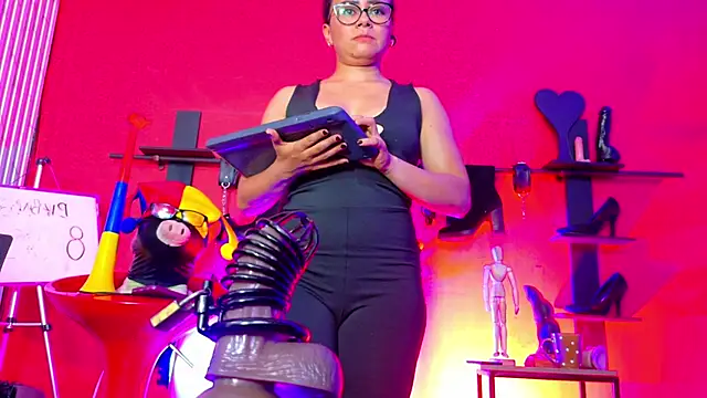 MistressSlut1's Webcam Show