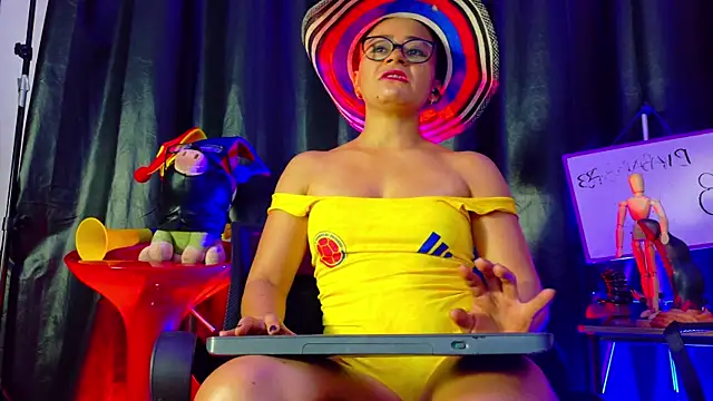 MistressSlut1 Live XXX Chat