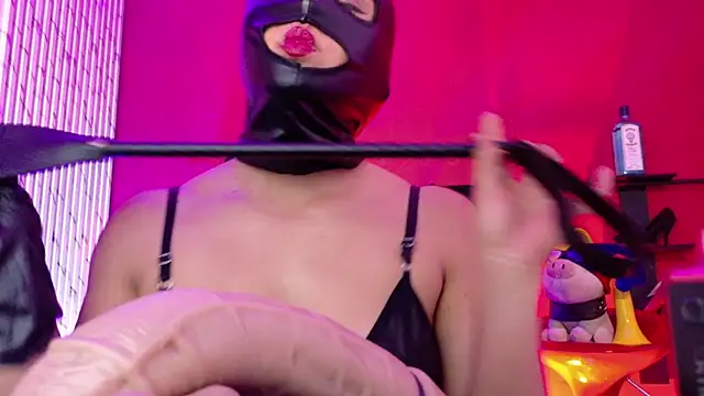 MistressSlut1's Webcam Show