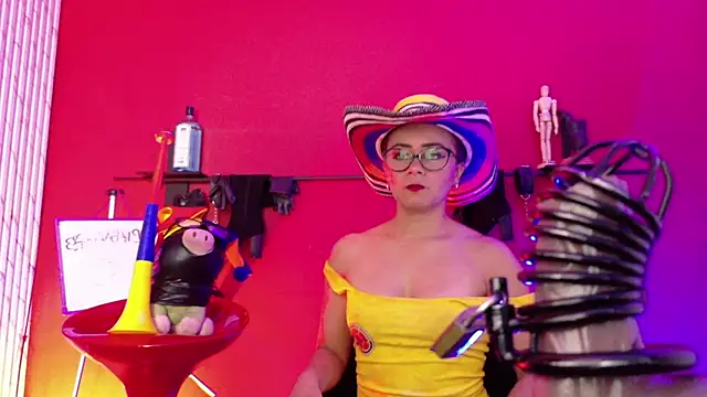 MistressSlut1 webcam show
