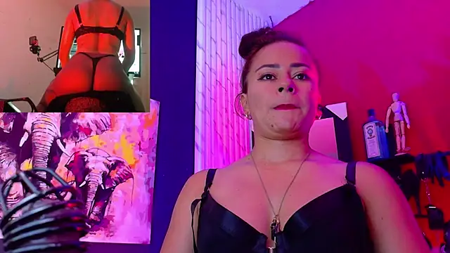 MistressSlut1's Webcam Show