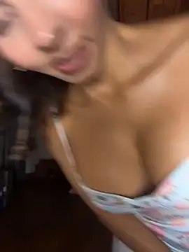 RouseColins 라이브 XXX 채팅
