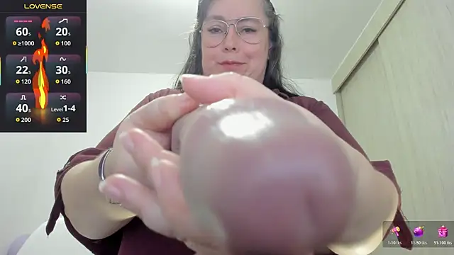 Chat XXX en directo de esmeraldamfc