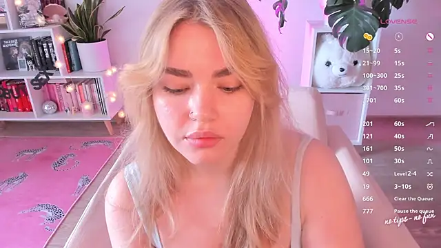 pussy-kattt 라이브 XXX 채팅