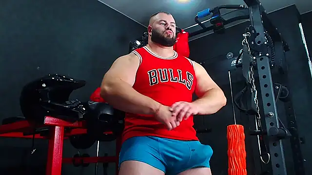 muscularjohnforuX webkamerás műsora