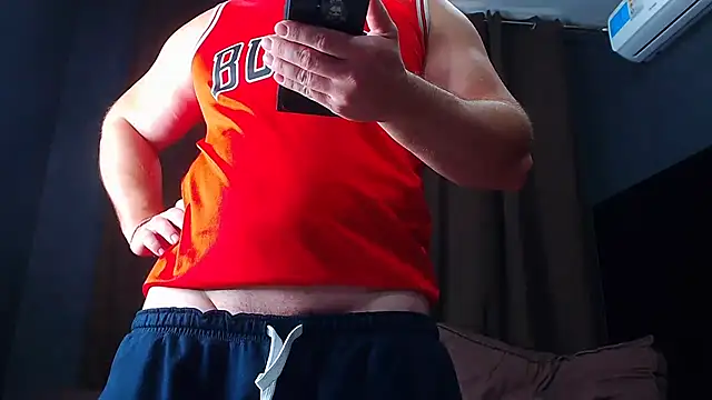 muscularjohnforuX 在線直播表演