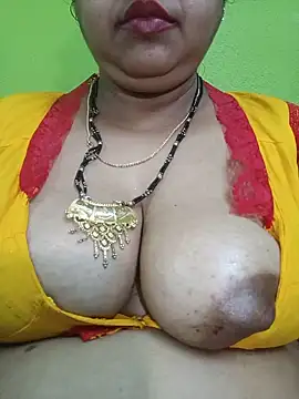 priya_curvy's Webcam Show