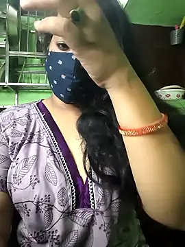 yourtina Webcamshow