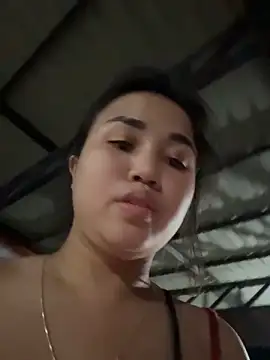 Bella_nasty69's Live Chat Room