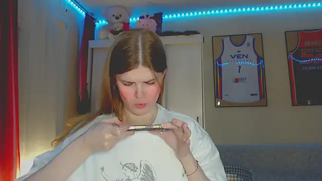 Chatroom XXX en direct de Klementa