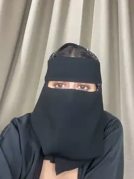 Arab-mimi live XXX chat