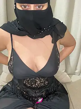 Arab-mimi's Live XXX Chat