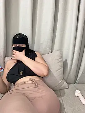 Arab-mimi Show in webcam