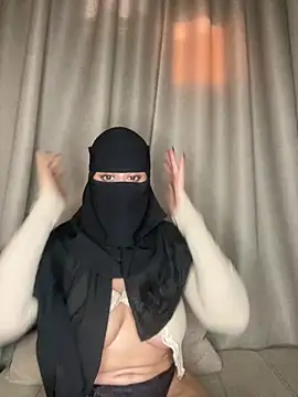 Arab-mimi Adlı Modelin Web Kamerası Şovu