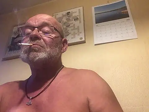 harburger40 Show in webcam