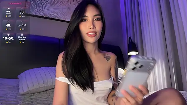 BadassBabee – webcam-show