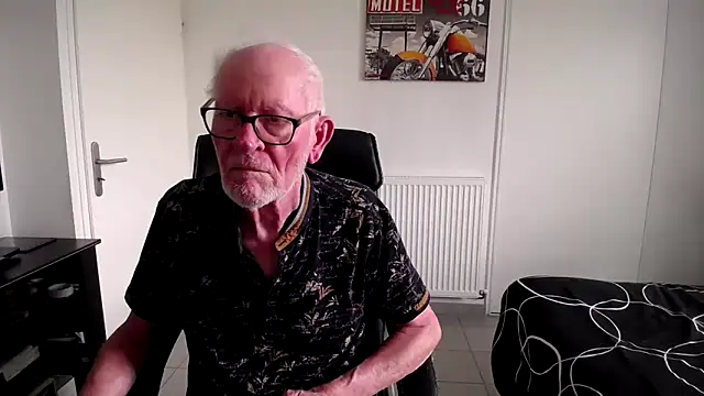 jimmy73490 Webcam-Show