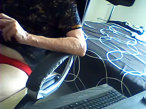 jimmy73490 Show Webcam