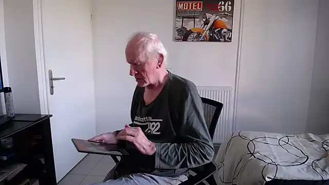jimmy73490 Adlı Modelin Web Kamerası Şovu