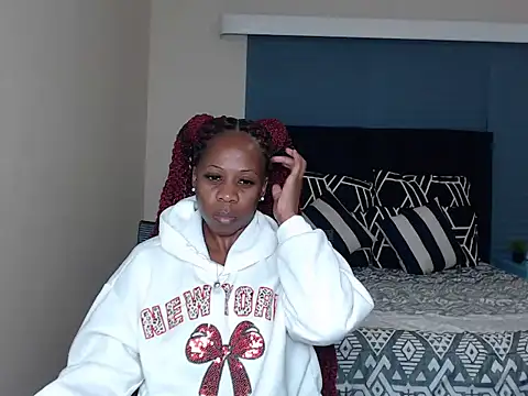 QUEENMANDYY 라이브 XXX 채팅