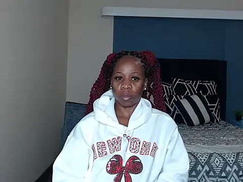 QUEENMANDYY's Webcam Show