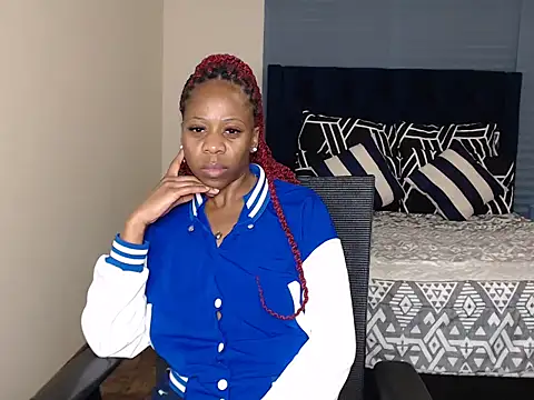 QUEENMANDYY Live XXX-Chat