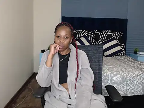QUEENMANDYY's Webcam Show