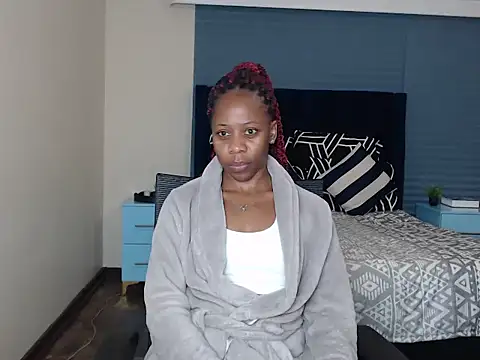 Chat XXX en directo de QUEENMANDYY
