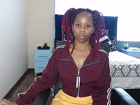 QUEENMANDYY 现场XXX聊天