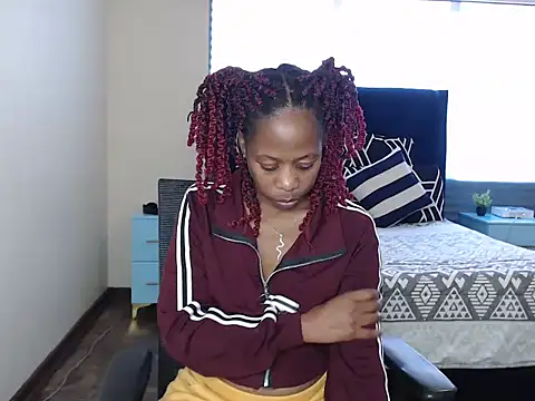 QUEENMANDYY Live XXX-Chat