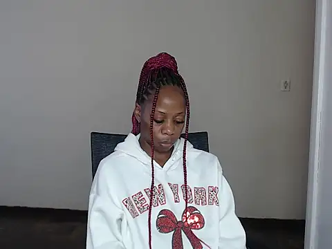 QUEENMANDYY 라이브 XXX 채팅