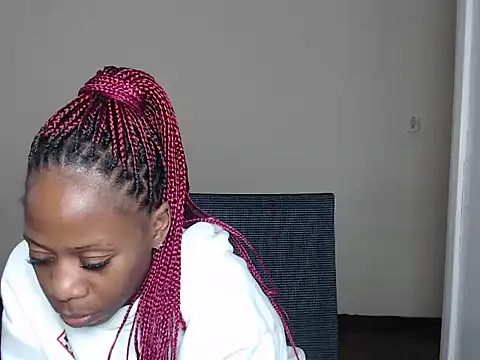 XXX chat uživo modela QUEENMANDYY