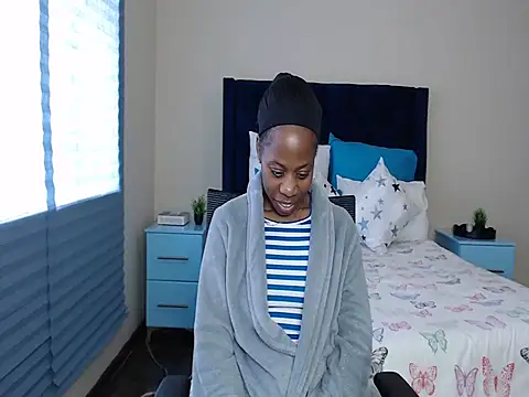 QUEENMANDYY's Webcam Show