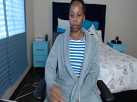 QUEENMANDYY – Live XXX-chat