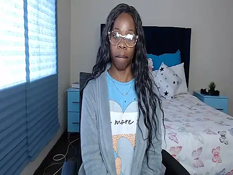 QUEENMANDYY – Live XXX-chat