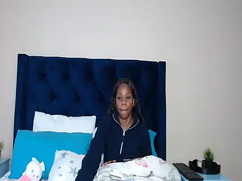 QUEENMANDYY Show Webcam
