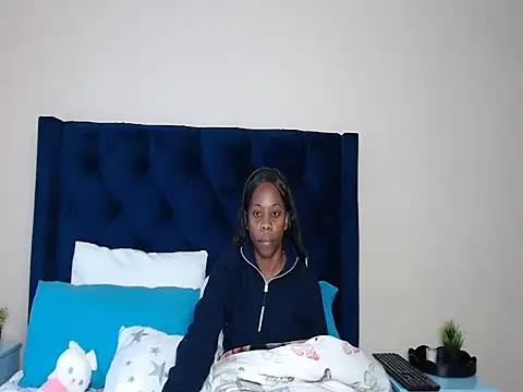 QUEENMANDYY Show Webcam