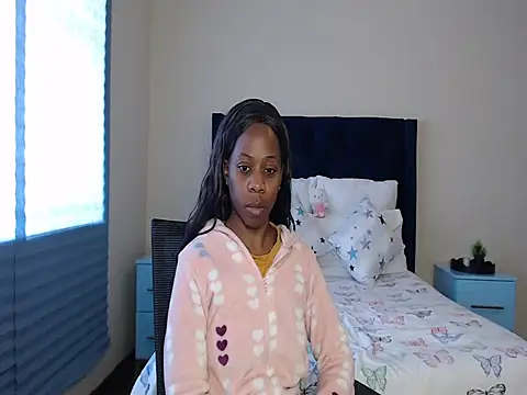 XXX chat uživo modela QUEENMANDYY