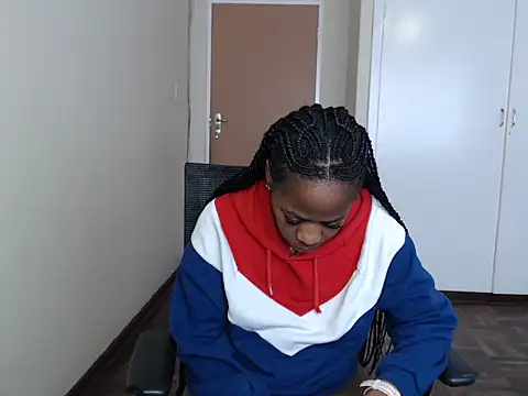 QUEENMANDYY Live XXX-Chat