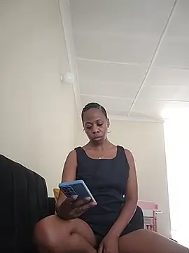 QUEENMANDYY: απευθείας συνομιλία ΧΧΧ