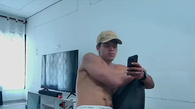 Jhon_wich Adlı Modelin Canlı XXX Sohbeti