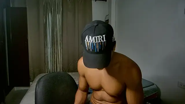 Jhon_wich Adlı Modelin Canlı XXX Sohbeti