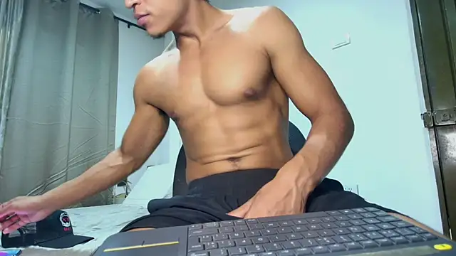Jhon_wich Adlı Modelin Canlı XXX Sohbeti