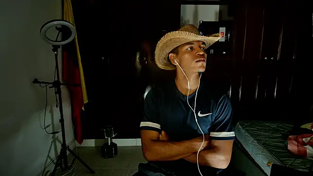 Show modela Jhon_wich na web-kameri