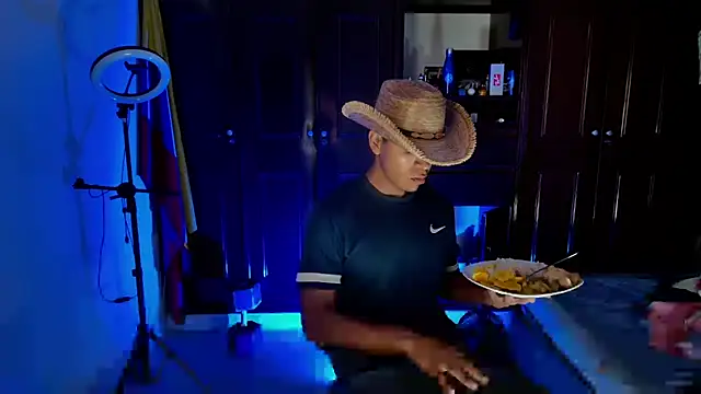 Pokazy przed kamerką – Jhon_wich