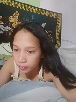 Czat XXX na żywo – lucky_flower