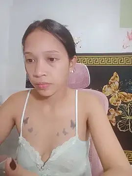 Czat XXX na żywo – lucky_flower