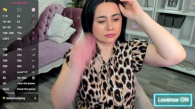 EmaBrownien Live XXX chat