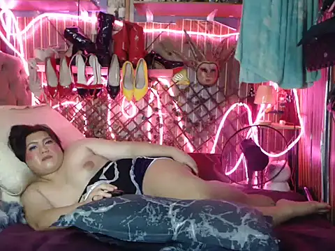 HotAsianAlbin19: вебкам-шоу