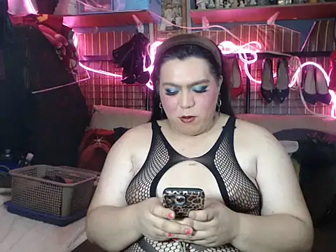 HotAsianAlbin19 Pertunjukan Webcam